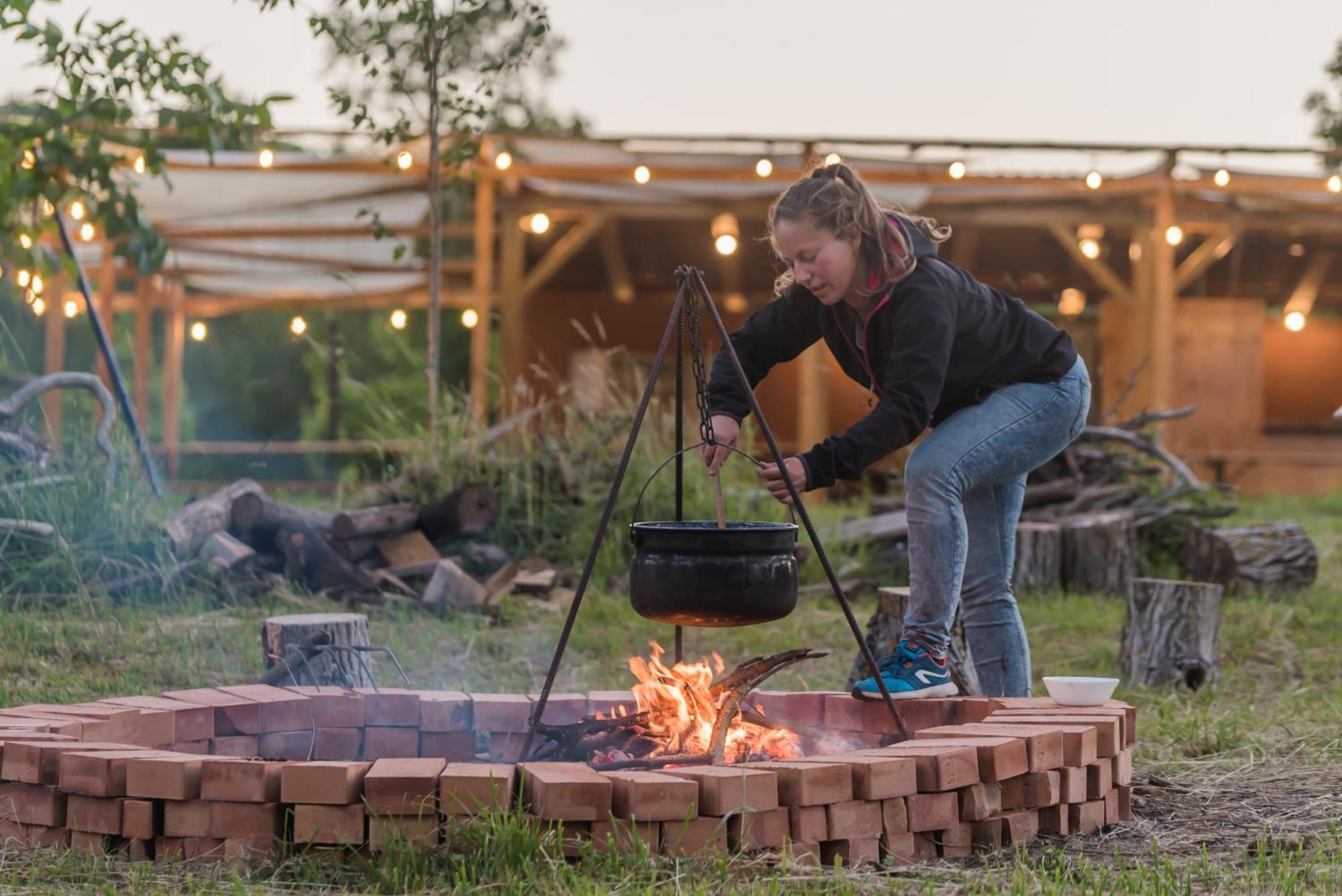 Balvanyos Szellos Ret Camping מראה חיצוני תמונה